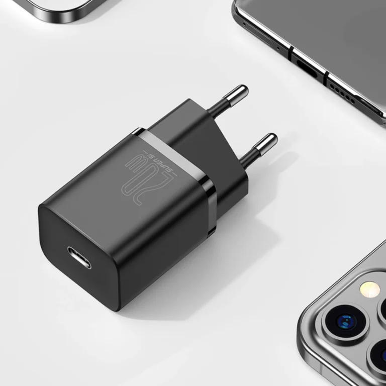 Baseus-si-20W-CCSUP-B01.webp Baseus Chargeur USB-C 20W pour iPhone 12 Pro Max 12 mini Type-C PD Fast Charging — YouShop DZ
