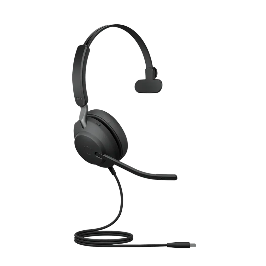 Jabra Evolve2 40 SE MS youshop algerie (1) Vue complète du casque Jabra Evolve2 40 SE MS avec microphone et câble USB