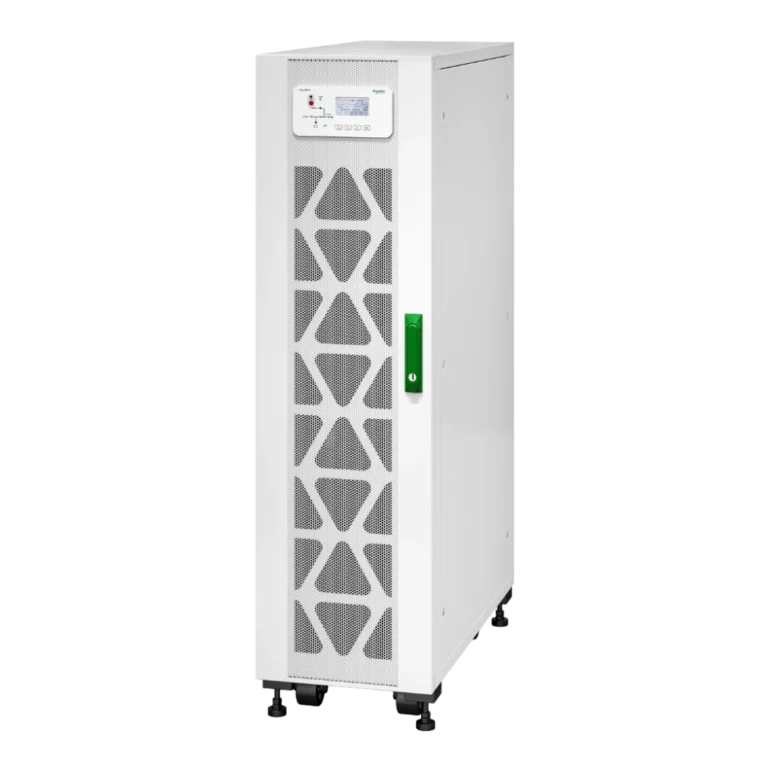 APC Easy UPS 3S 20kVA - Vue 3/4 avant droite APC Easy UPS 3S 20kVA E3SUPS20KHB1 onduleur triphasé tour blanche, vue 3/4 avant droite, écran LCD, poignée verte, pieds réglables
