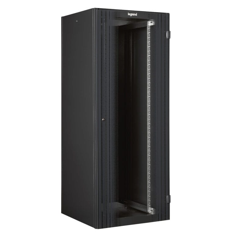LG-646785-WEB-R.jpg Armoire de Brassage 19'' Legrand Linkeo 42U 600x600mm à Plat